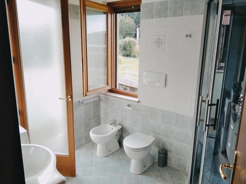 Borgo Antico Chalet Appartamenti Fara Novarese ภายนอก รูปภาพ
