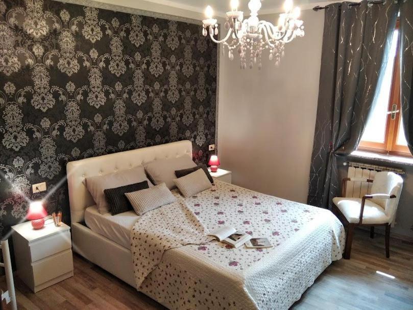 Borgo Antico Chalet Appartamenti Fara Novarese ภายนอก รูปภาพ