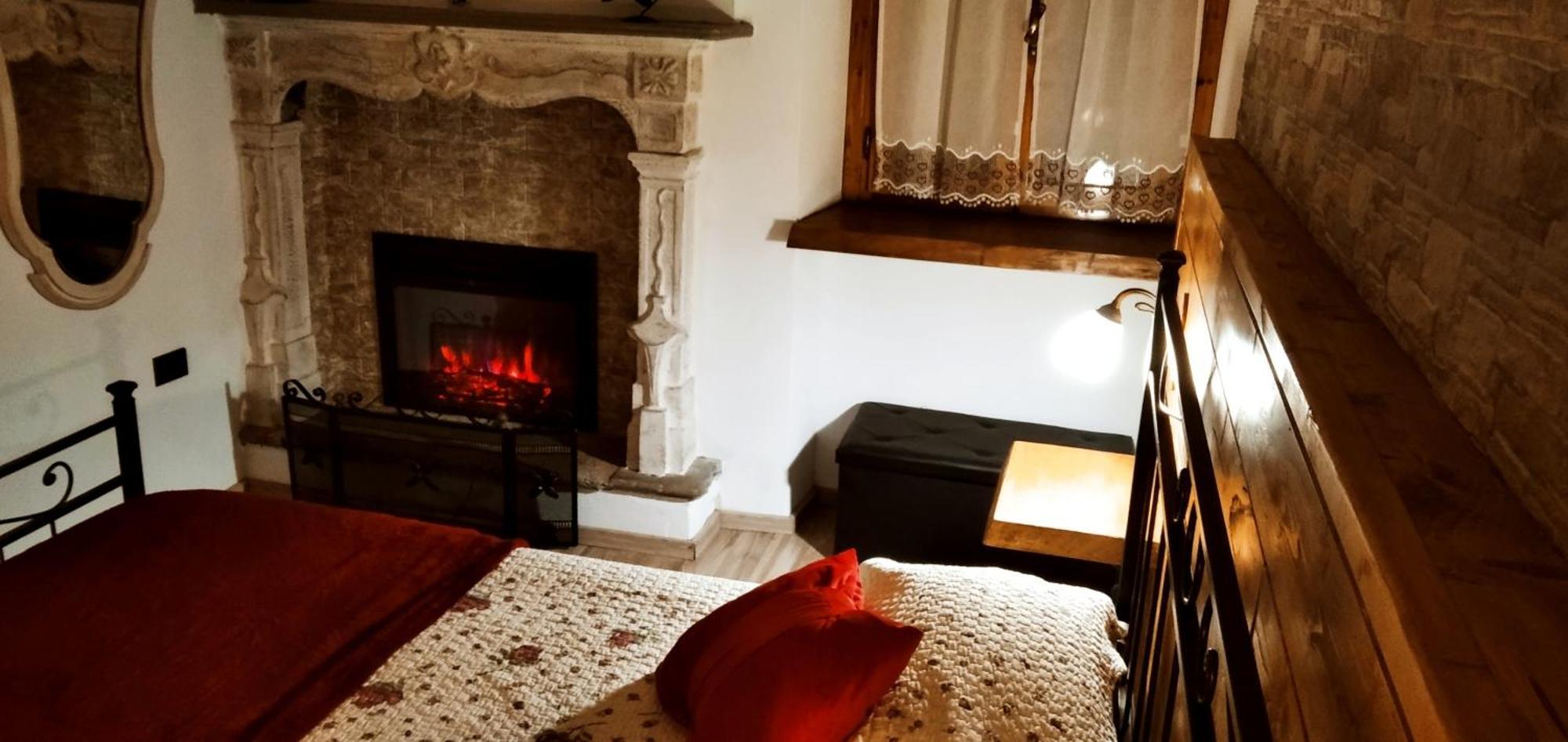 Borgo Antico Chalet Appartamenti Fara Novarese ภายนอก รูปภาพ
